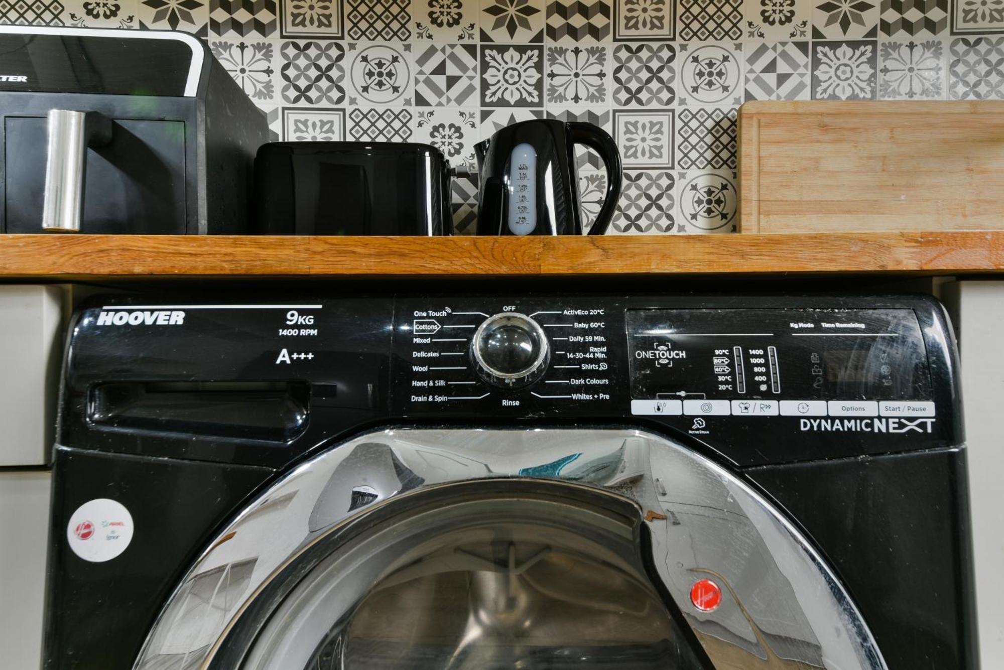Bromley Serviced Apartments - Beckenham Place Park - London - 2 Bed House - Free Parking - 2 Beds 1 Sofabed ภายนอก รูปภาพ